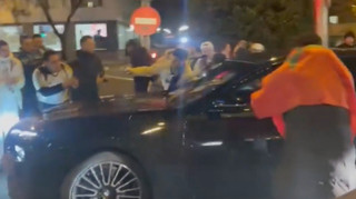 Вболівальники Реала оточили авто Алонсо після поразки від Ман Сіті: іспанець був шокований почутим