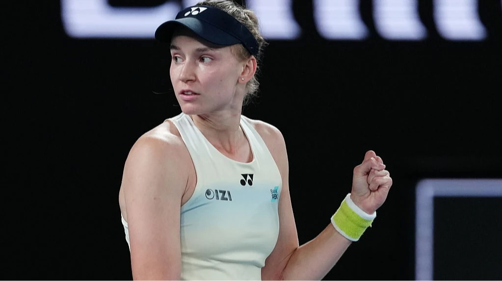 Перша сіяна турніру в Лондоні не змогла виграти два трисетові поєдинки за день