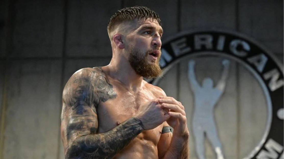 Ярослав Амосов – Ніл Мегні: де дивитися дебютний бій українця в UFC