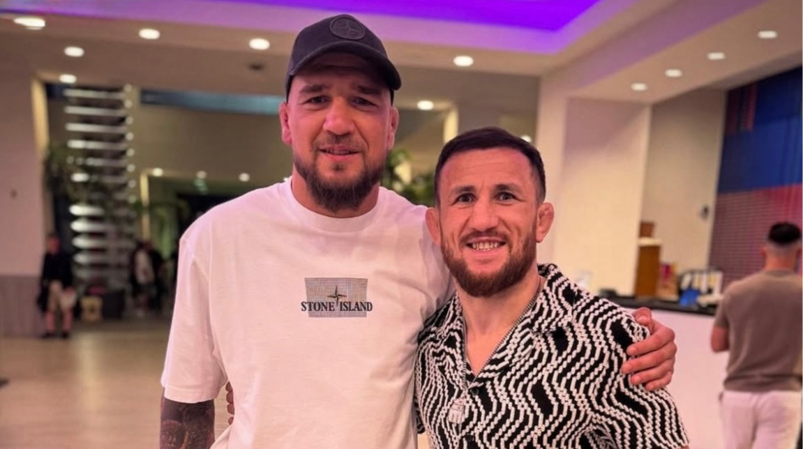 Ты станешь чемпионом UFC: звезда промоушена публично обратился к Амосову