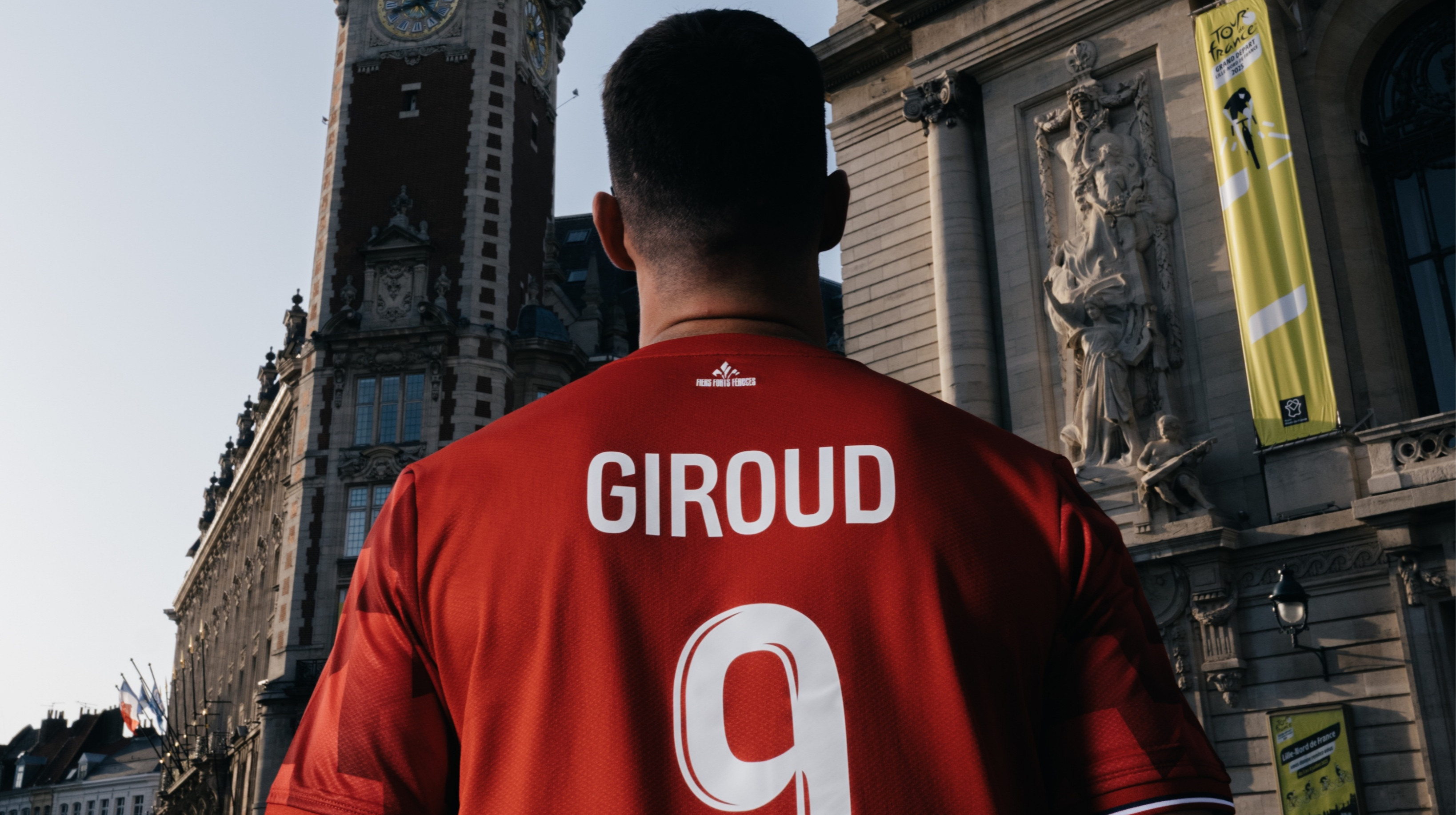 Экс-нападающий Арсенала и Челси назвал свой последний клуб в карьере