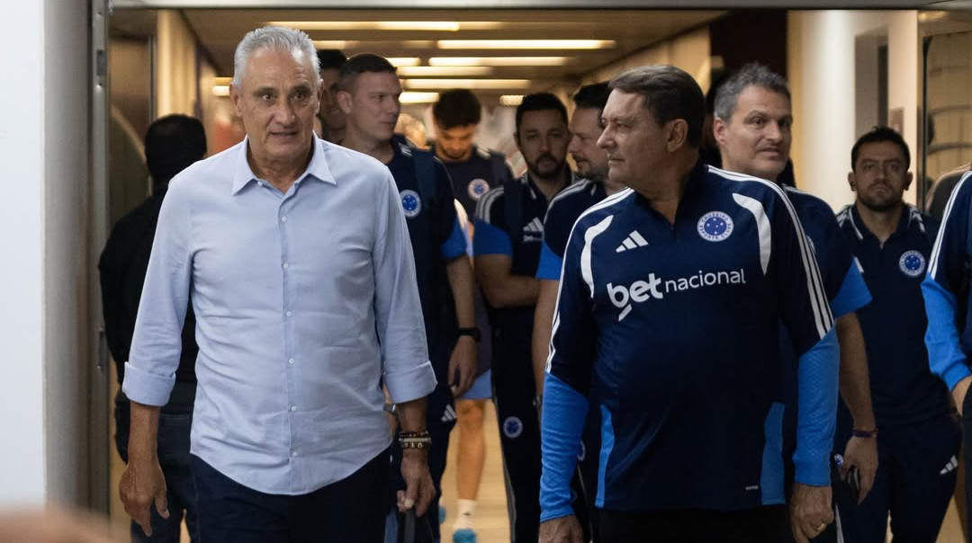 Крузейру звільнив головного тренера: він пропрацював у команді лише 4 місяці