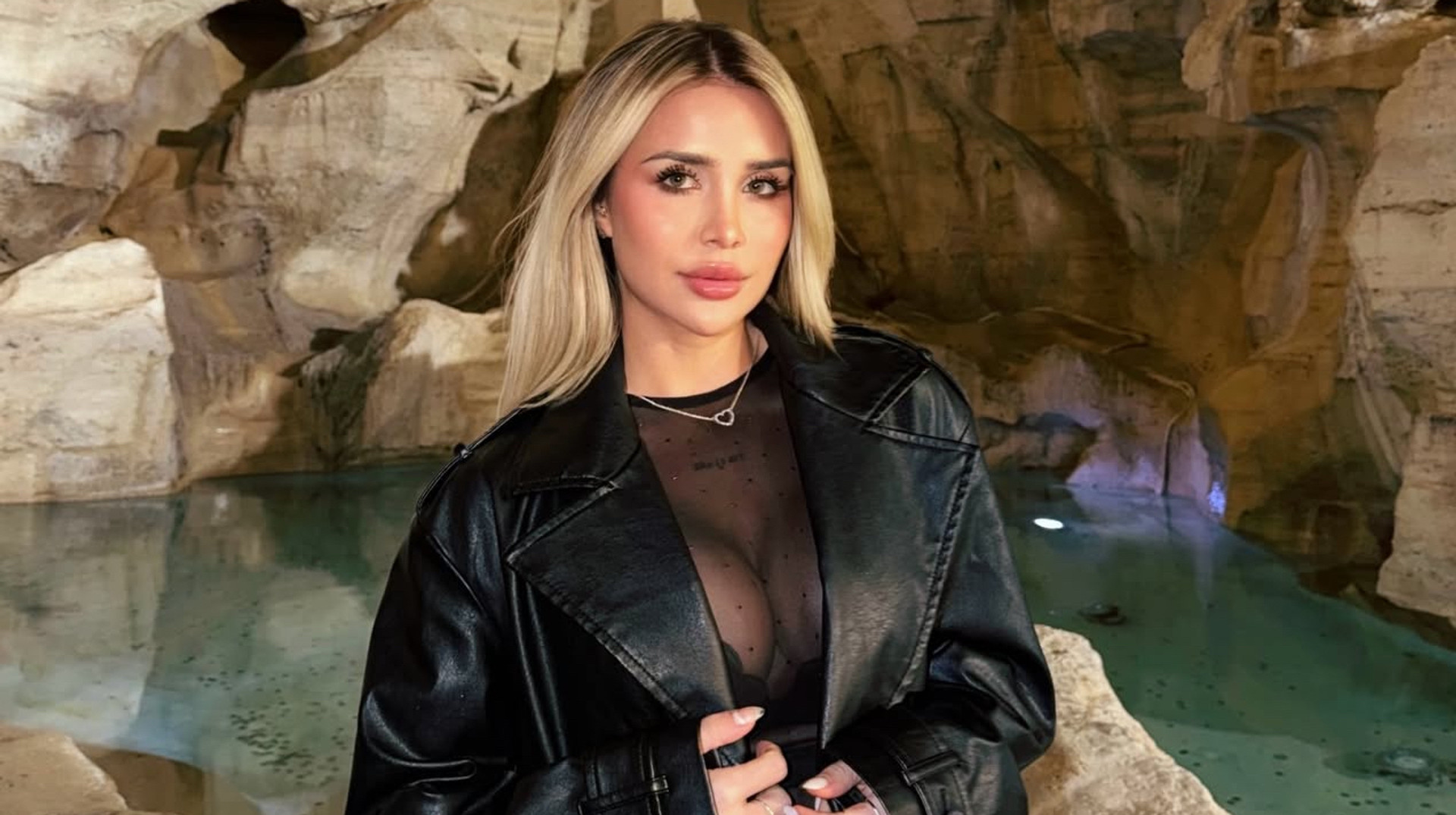 Подтвердила слухи о новом романе: бывшая возлюбленная звезды Реала засветилась с футболкой Шахтера