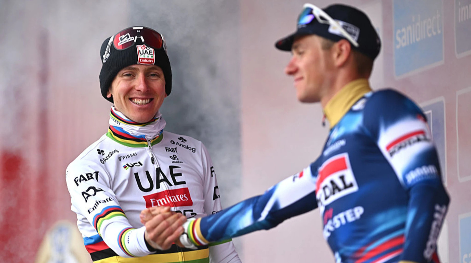 Звезды определились с календарями на 2026 год, Ineos готовит громкий трансфер. Дайджест новостей межсезонья