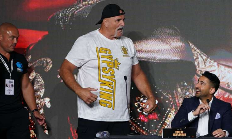 Фроч: Фьюри-старший перешел границу, раньше он нападал и на меня