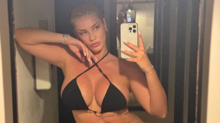 Эффект развода: жена лидера Шахтера показала, как за ней ухаживают поклонники