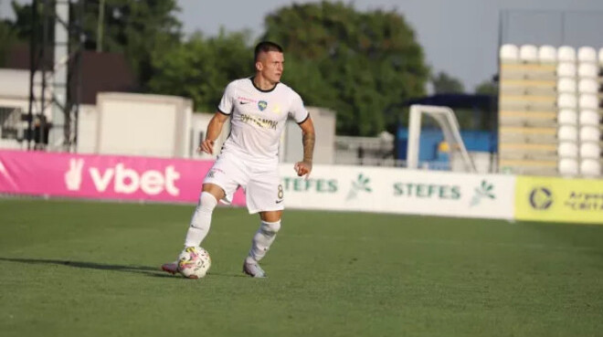 Великан перешел в Полесье, экс-игрок Динамо и бывший защитник Вест Хэма - на подходе – ТаТоТаке