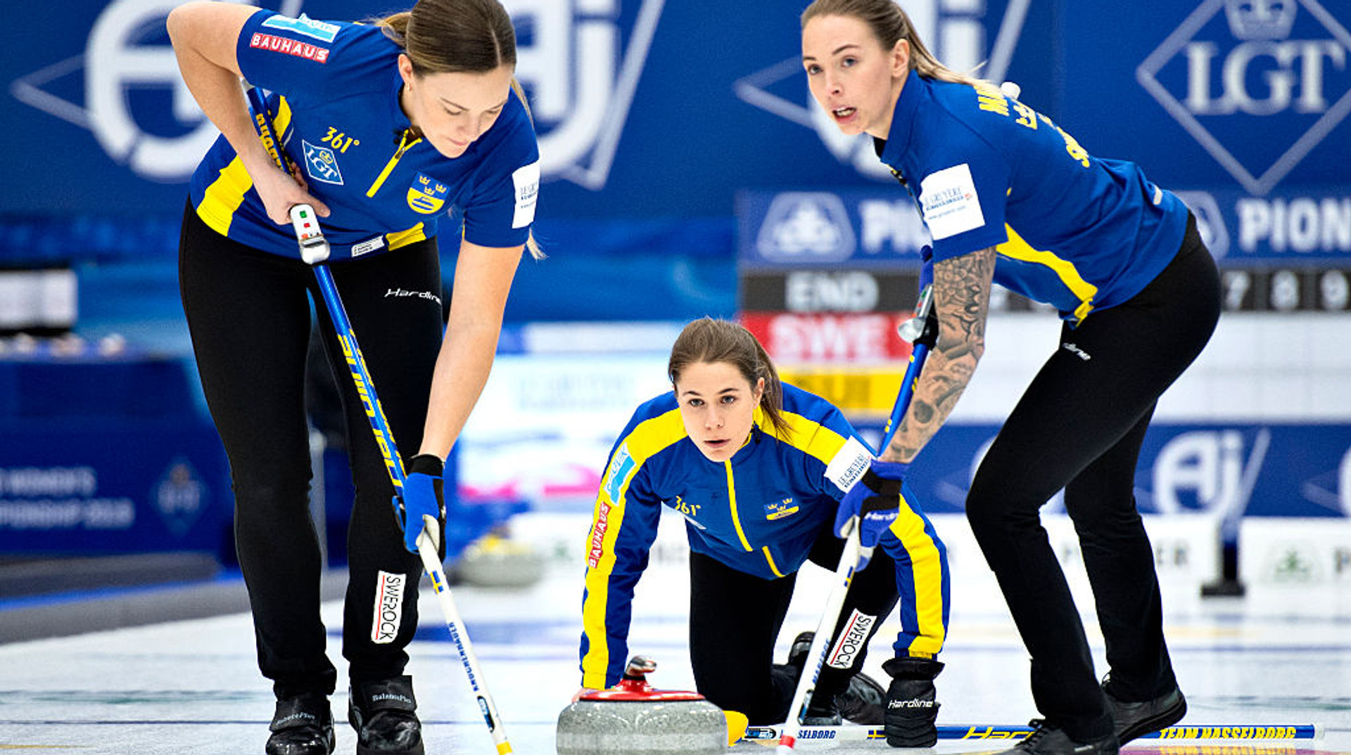 Керлінг – шахи на льоду: придумали шотландці у Середньовіччі, а дебютував на Олімпійських іграх у 1998-му