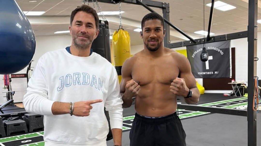 Гірн – про тренувальний табір Ей Джея поруч з Усиком: Ніколи не бачив, щоб Джошуа працював так наполегливо