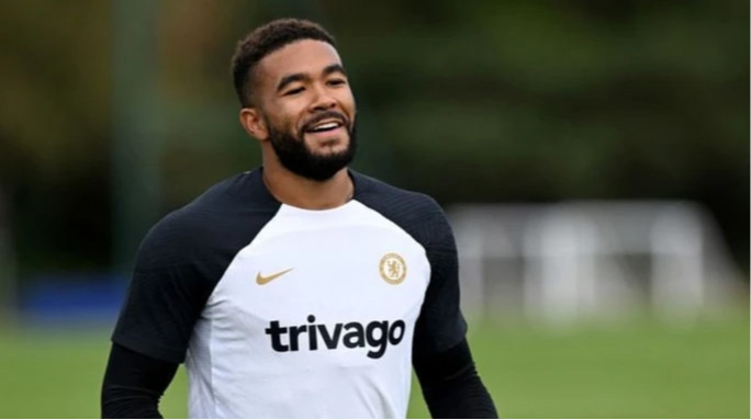 Джеймс пропустить жовтневі матчі збірної Англії