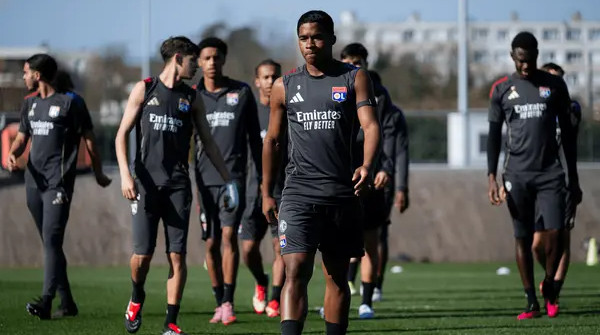 Букмекеры определили фаворита матча Лион – Лорьян