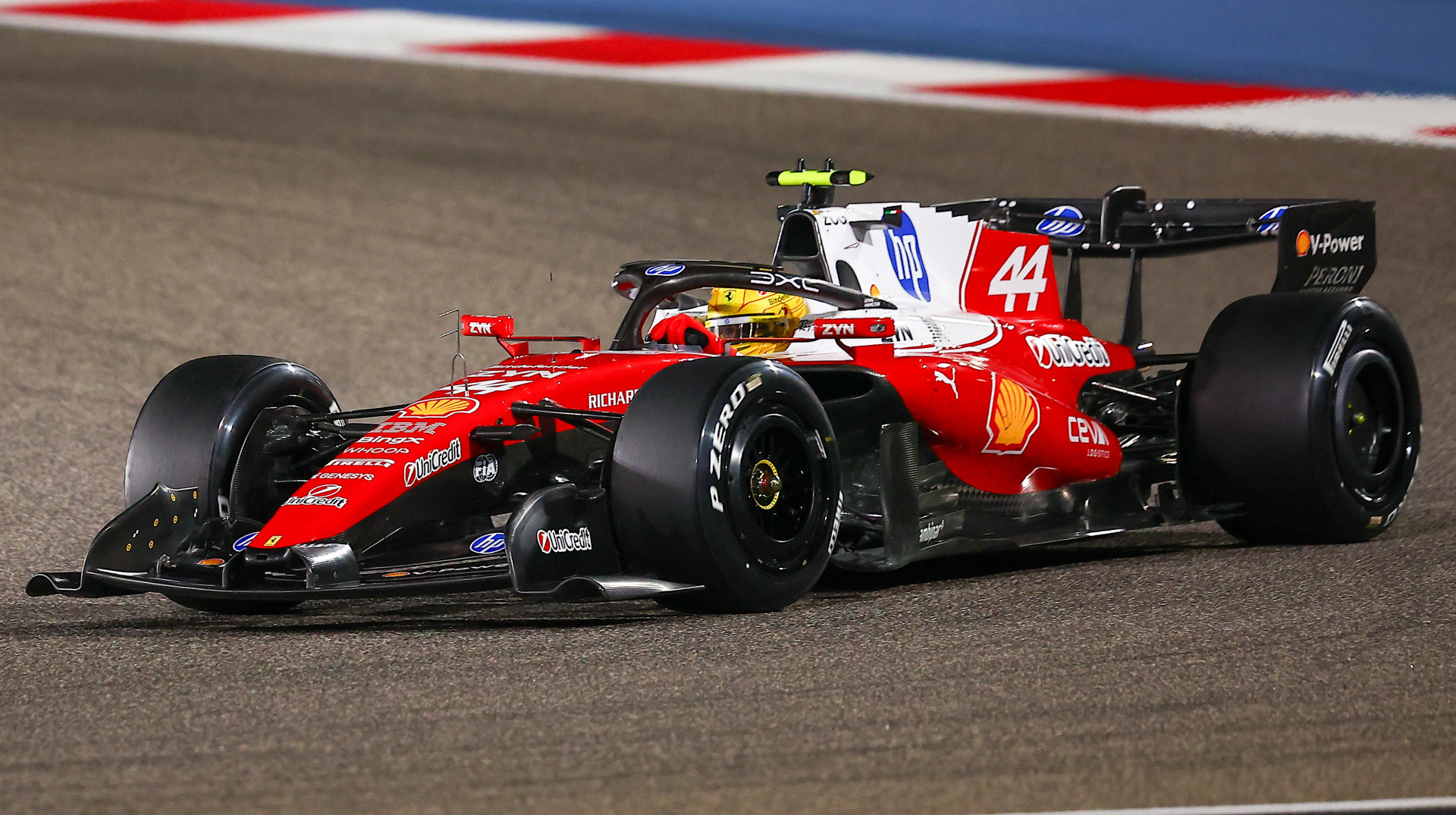 Болиды меньше, двигатели гибридные: детали нового регламента Формулы-1