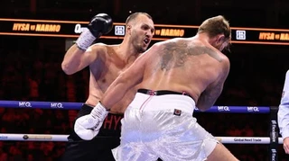 41-річний Хіса брутально нокаутував Нармо та захистив титул WBO Global