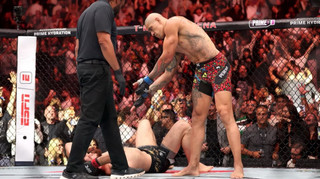 Пригадав минулі образи: Перейра епічно принизив росіянина після шикарної перемоги на UFC 320