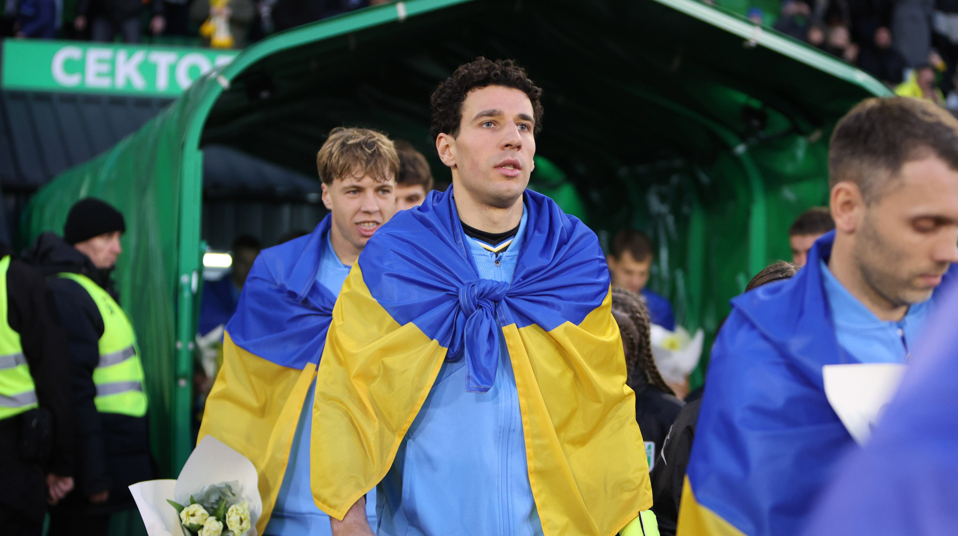 Голкіпер Динамо розповів, як дізнався про виклик у збірну України: Нам скинули інформацію в групу у Ватсап