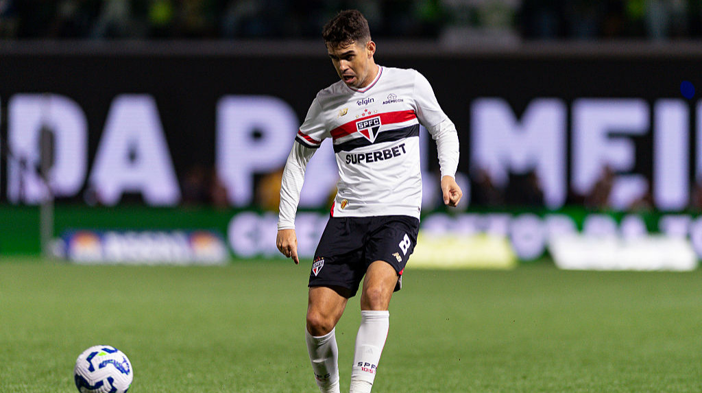 Ексзірка Челсі завершив кар’єру через проблеми з серцем