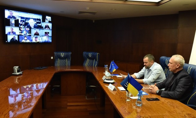 Павелко: Чекаємо на відродження футбольного життя в Україні