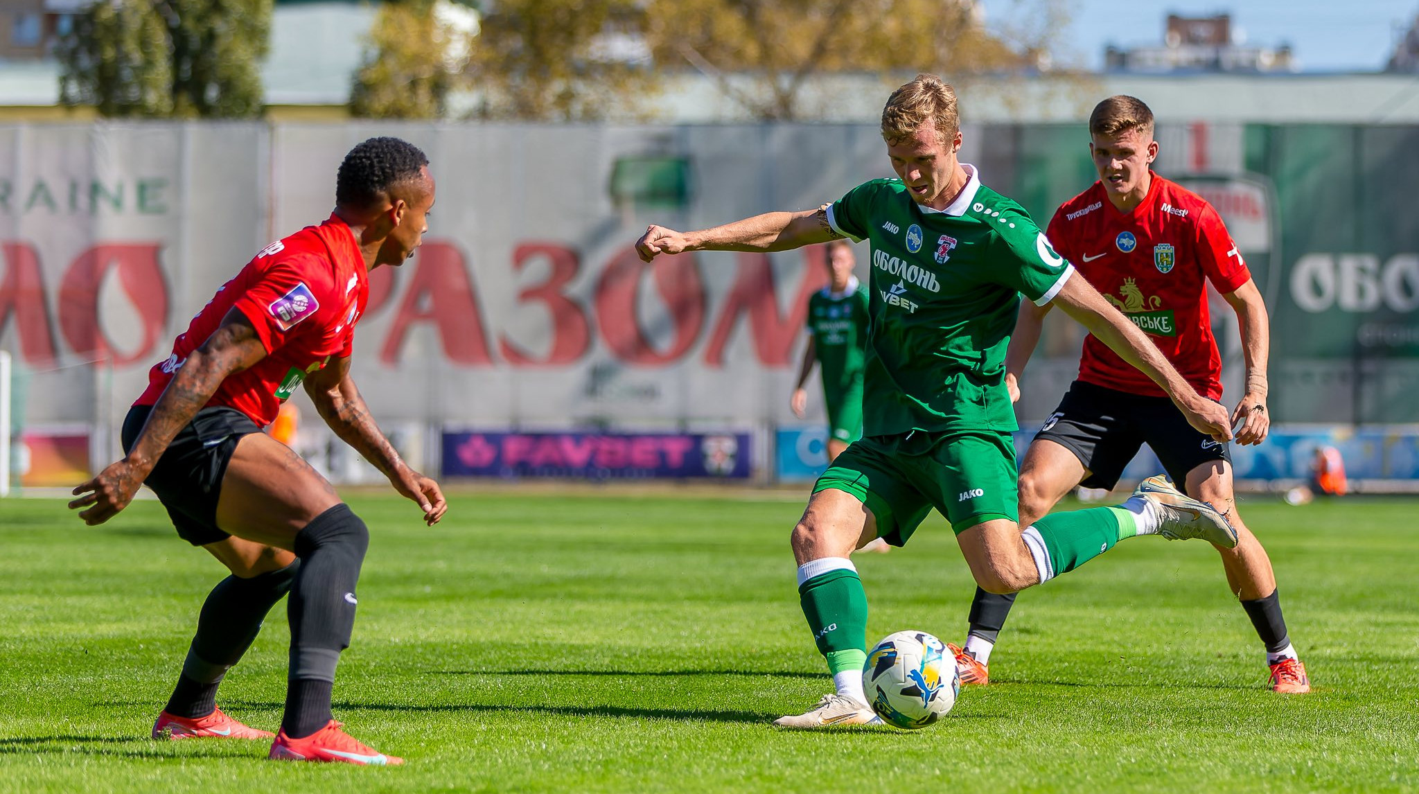 Карпаты в выездном матче 6-го тура УПЛ победили Оболонь