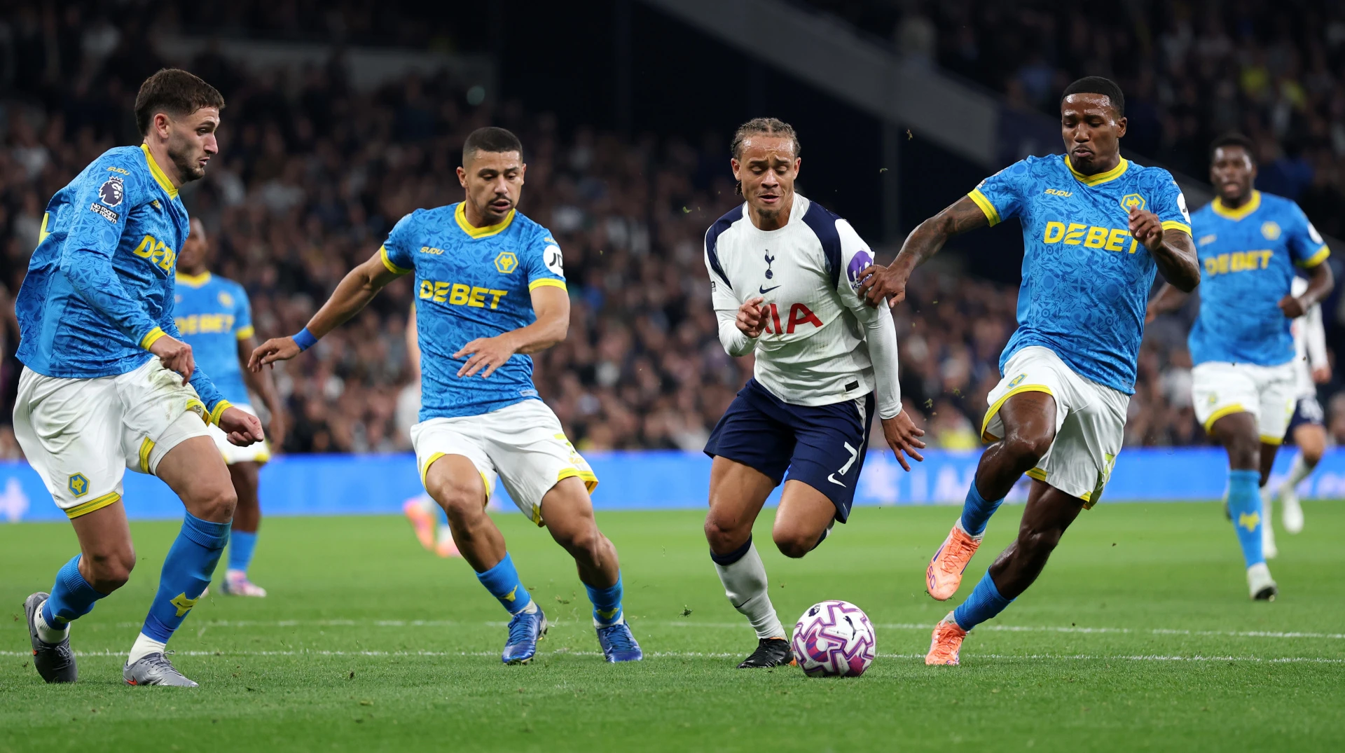 Вулвергемптон – Тоттенгем: чи прогнозують букмекери першу перемогу шпор в АПЛ у 2026 році