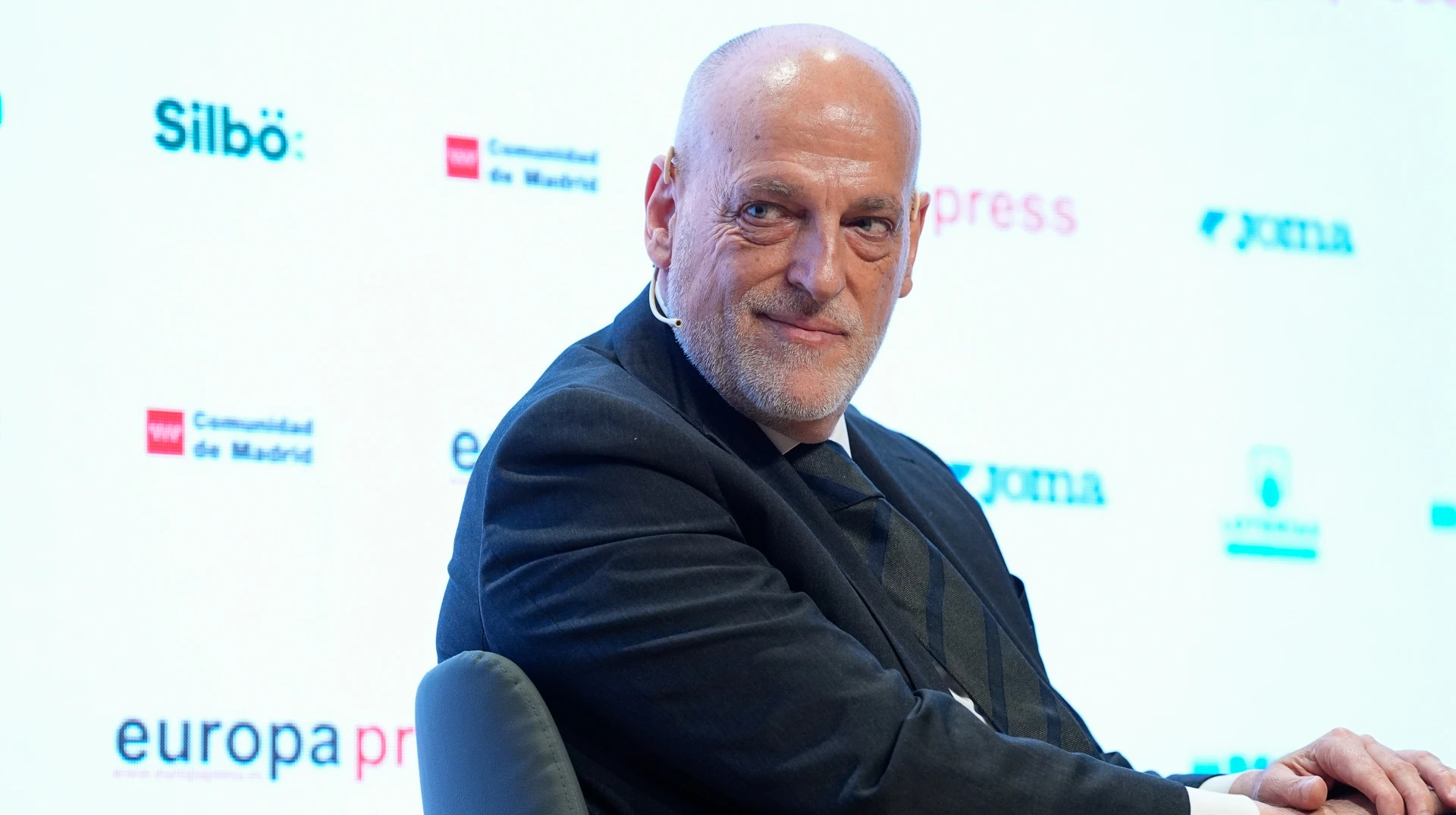 Это не работает: президент Ла Лиги заявил, что систему VAR нужно менять