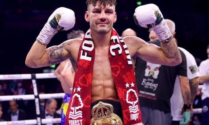 Лі Вуд нокаутував Воррінгтона у бою за титул WBA