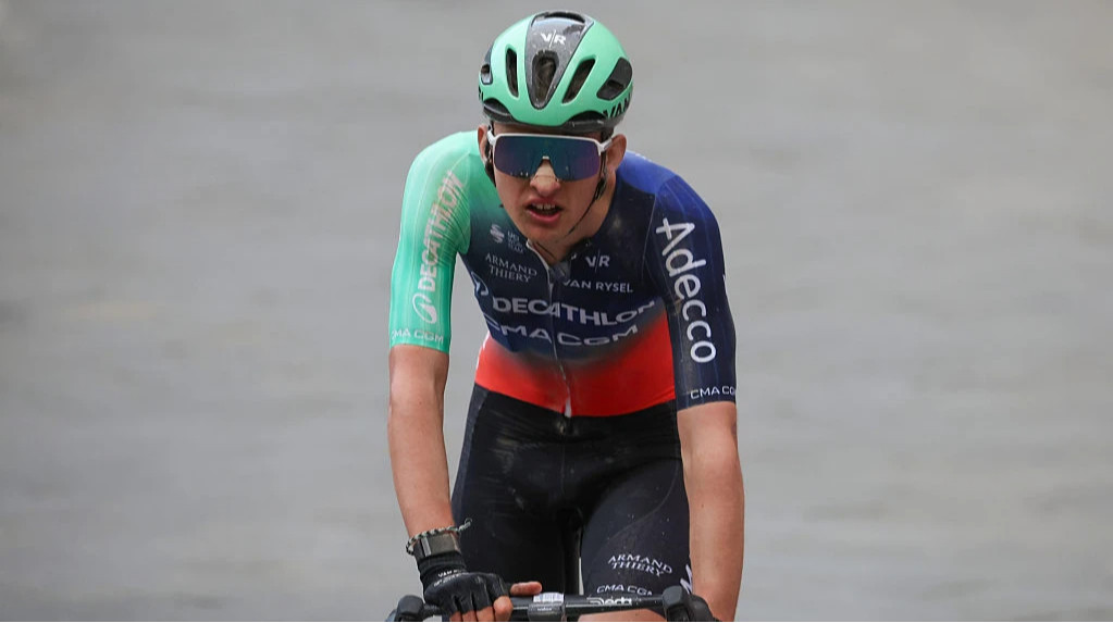 Тур Країни Басків. Сейксас вдруге поспіль нокаутував суперників