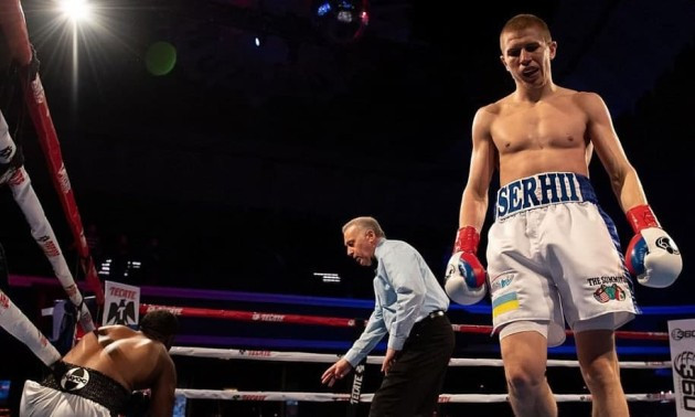Українский боксер, який завтра може стати чемпіоном, отримав жалюгідний гонорар за свій дебютний бій