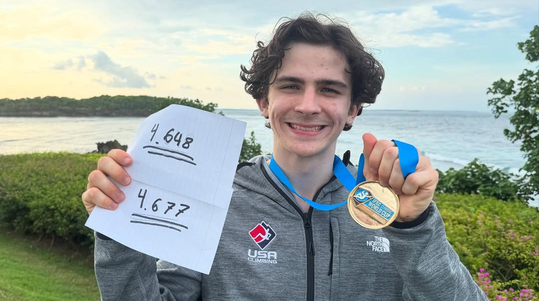 Бронзовий призер Олімпіади двічі за один день побив світовий рекорд зі швидкісного скелелазіння