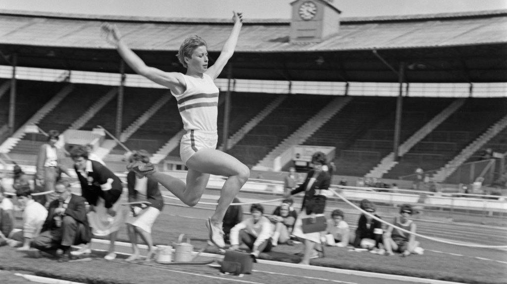 Померла атлетка, яка виграла золото Олімпіади зі світовим рекордом