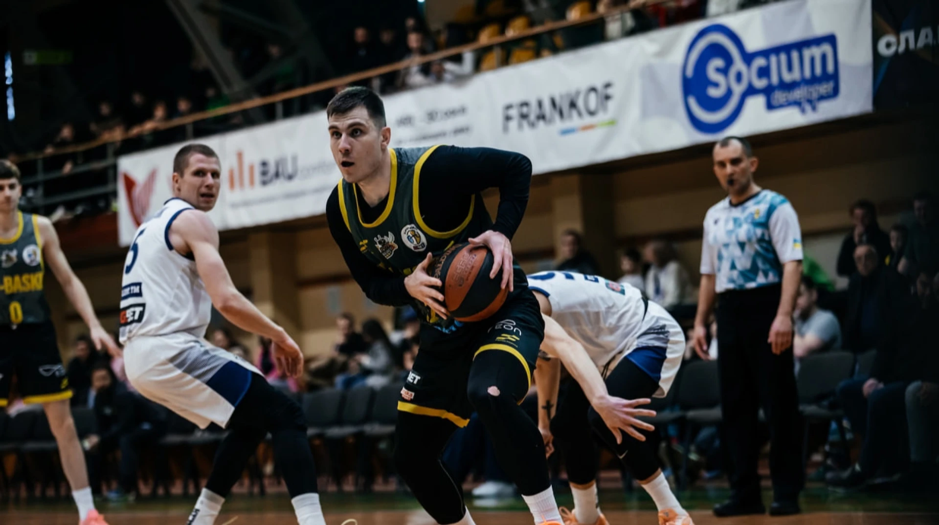 Молодость и кураж против опыта и класса: превью финальной серии Суперлиги