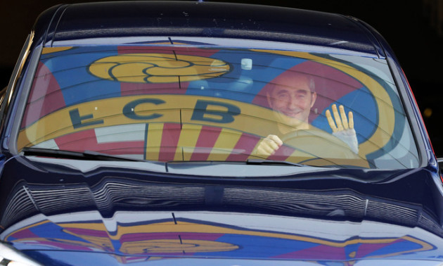 Барселона вперше за 17 років звільнила тренера посеред сезону