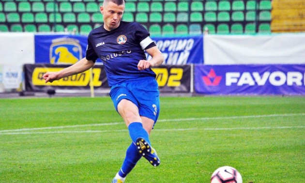 Дніпро-1 узгодив трансфер Адамюка