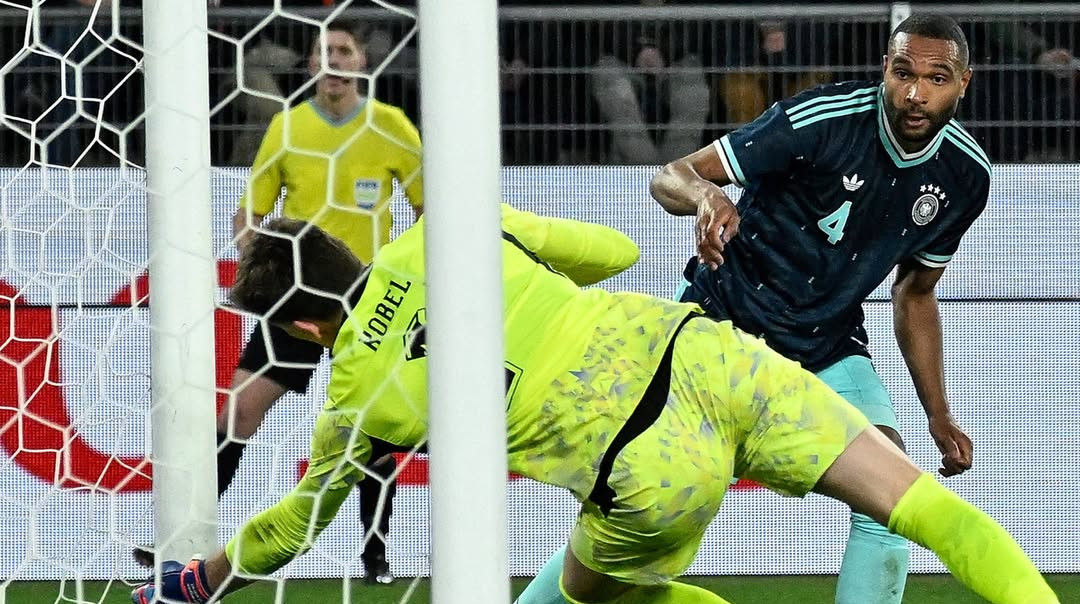 Швейцария в голевом триллере уступила Германии, Испания разгромила Сербию: результаты товарищеских матчей