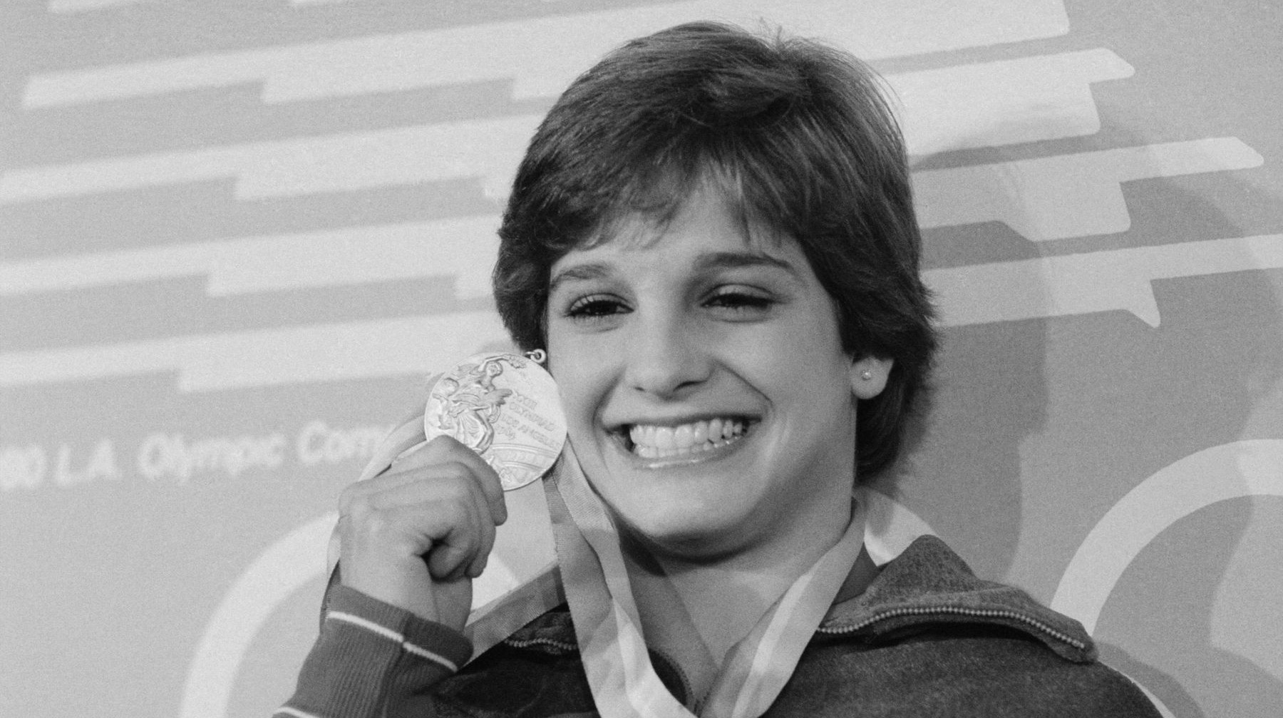 Олимпийская чемпионка Лос-Анджелеса, пережившая смертельную болезнь, арестована за вождение в нетрезвом состоянии