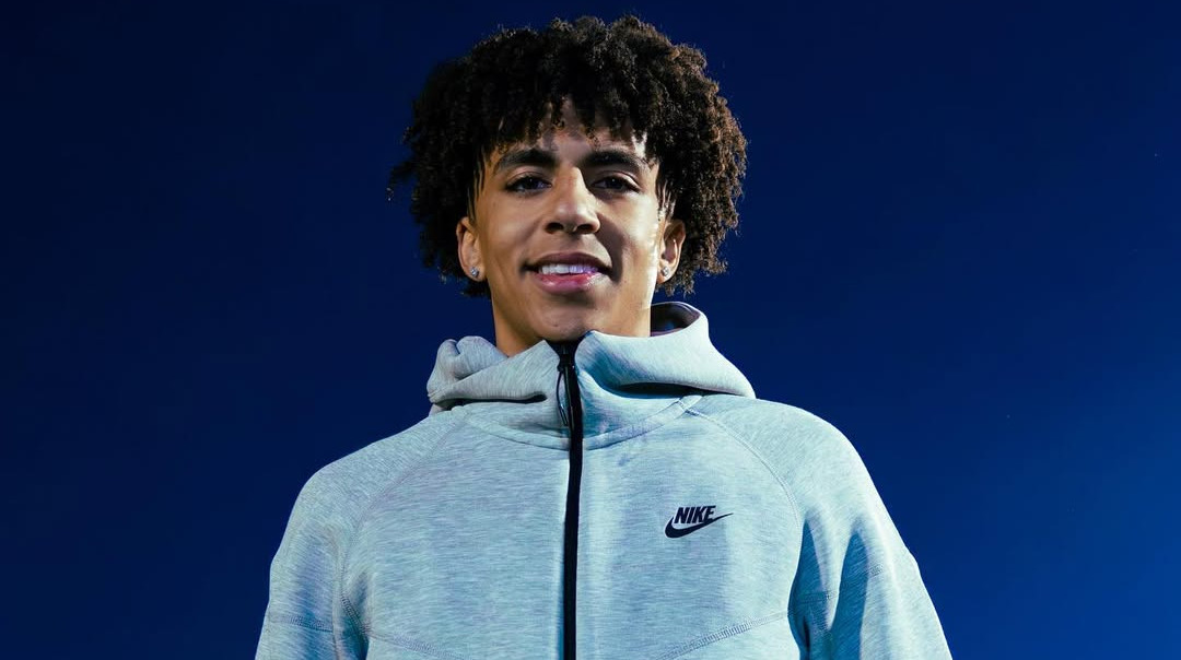 Захисник Манчестер Сіті отримав двоматчеву дискваліфікацію на клубному ЧС