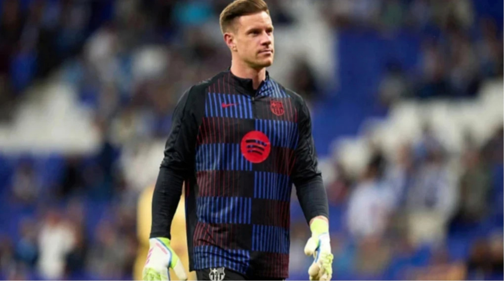 Тер Штеген тренується окремо від основного складу Барселони
