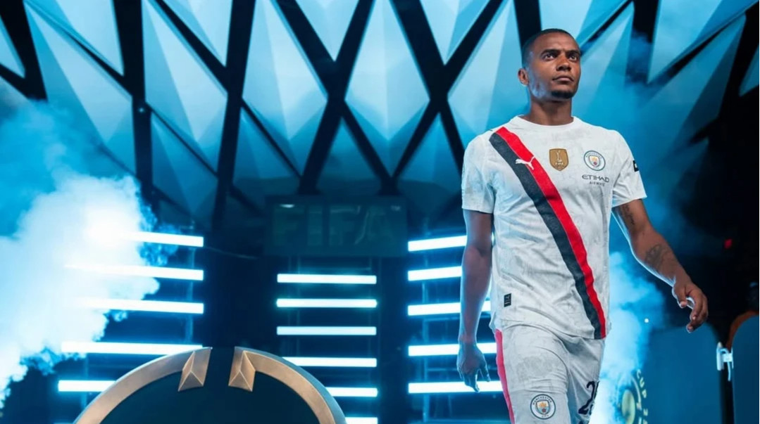 Захисник Манчестер Сіті відмовився переходити в Мілан