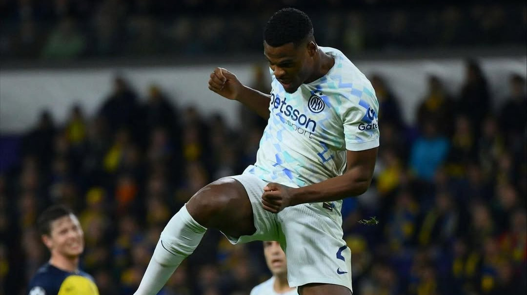 Ливерпуль заинтересовался защитником Интера: миланцы назвали цену