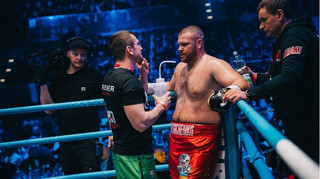 Довбищенко програв спаринг-партнеру Усика