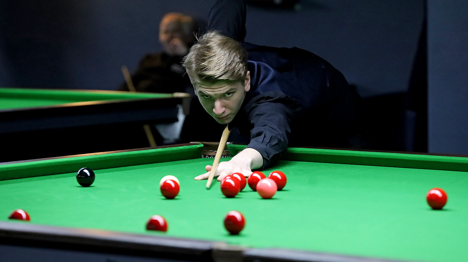 Надежда Китая Синьбо шокировал сенчури-брейками в игре с Бойко