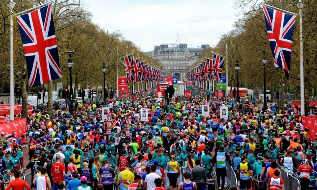Принц Гаррі, провал Мо Фари, кров на фініші: як відбувся Лондонський марафон 2019