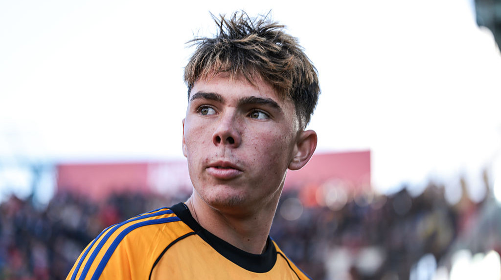 Сын легенды мирового футбола оформил хеттрик в матче за сборную Чехии U-19