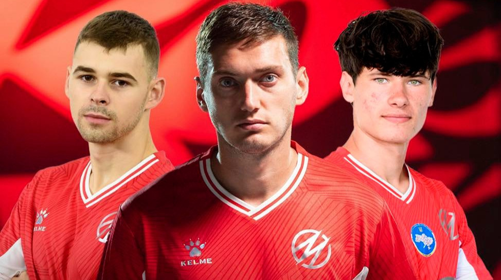 Аутсайдер Першої ліги припинив співпрацю з двома захисниками та форвардом