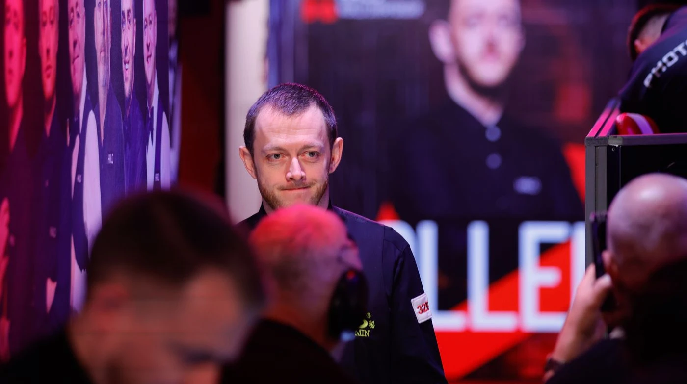 Занадто часто він несе нісенітниці: зірка снукеру розкритикував титулованого Гендрі