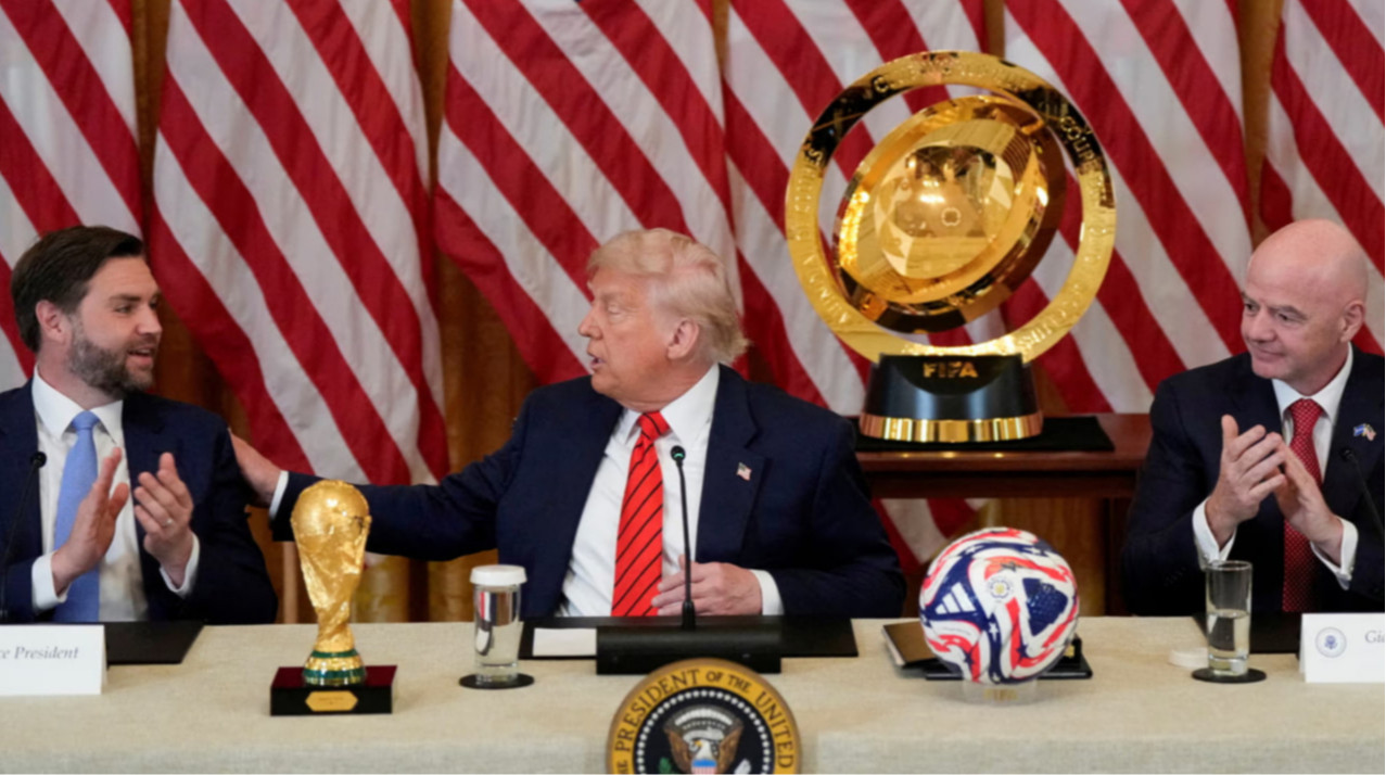 ФІФА вручить Трампу премію миру перед жеребкуванням ЧС-2026