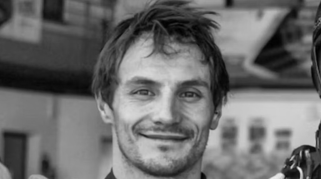 Чемпіон світу з вінгсьюту трагічно загинув під час стрибка з вертольота в Альпах