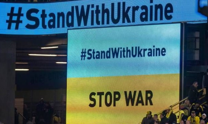 Боруссія закликала уболівальників купувати квитки на матч з Динамо