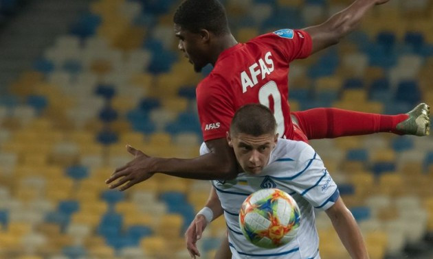 Динамо зіграє на виїзді першу гру з Гентом у раунді плей-оф Ліги чемпіонів