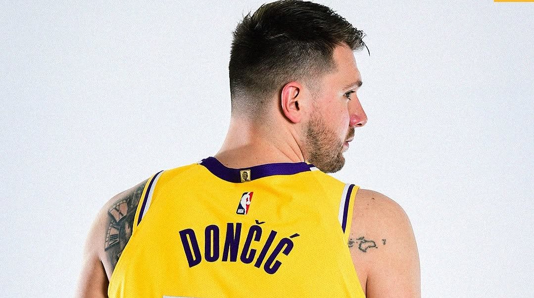 Фанатам Лейкерс варто хвилюватися? Дончич не поспішатиме з підписанням нового контракту
