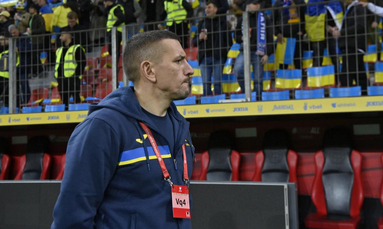 Офіцер безпеки збірної України: УЄФА забороняє проходити на стадіон із фотографіями загиблих героїв